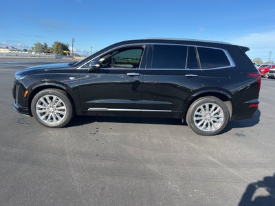 2022 Cadillac XT6 Premium Luxury