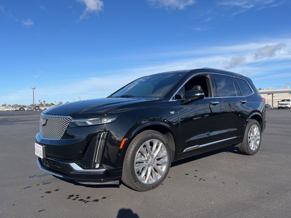 2022 Cadillac XT6 Premium Luxury