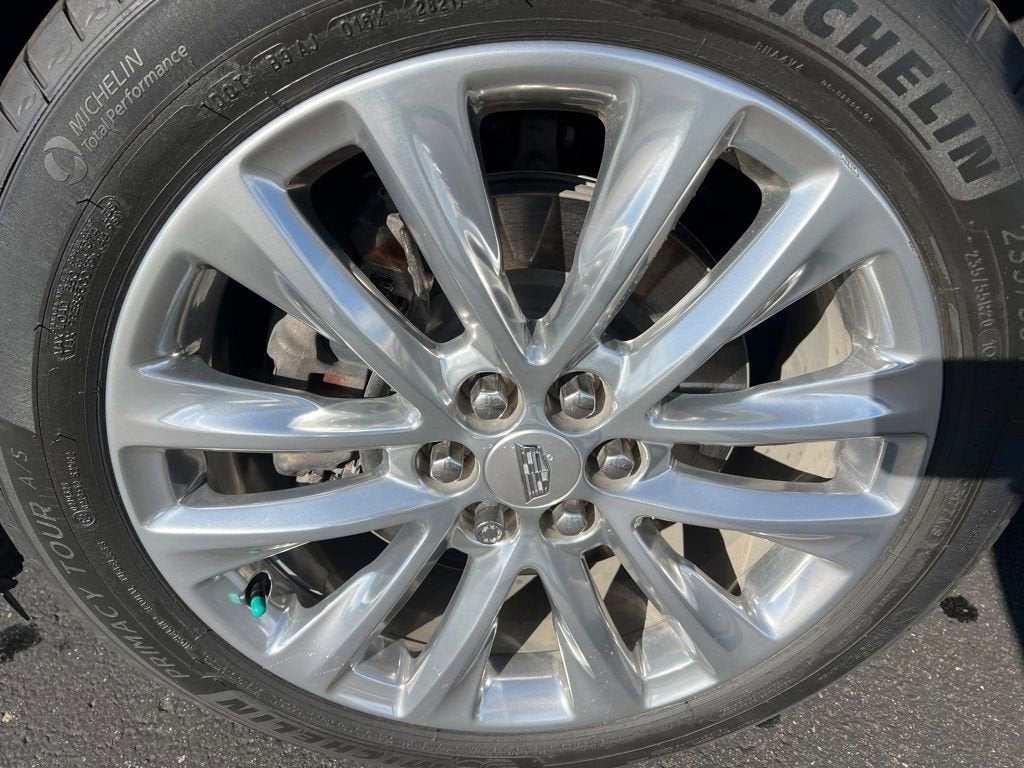 2022 Cadillac XT6 Premium Luxury