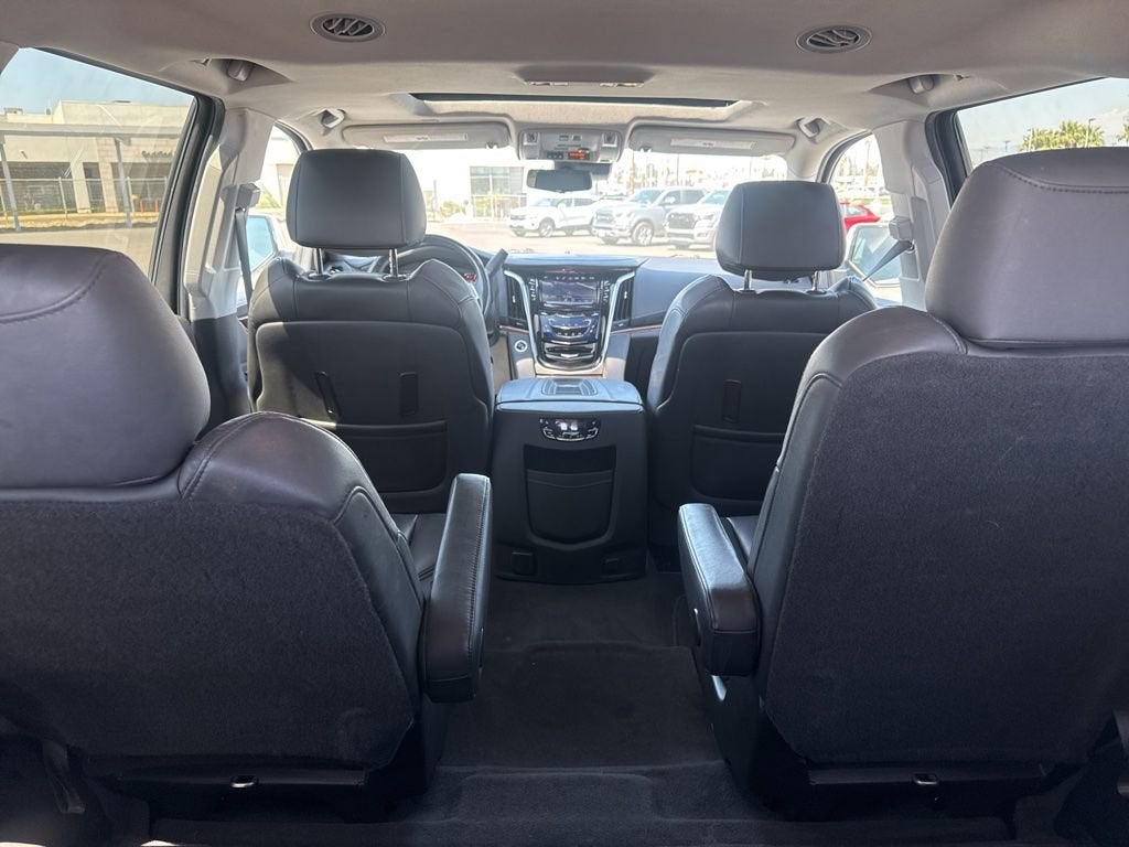 2020 Cadillac Escalade Luxury
