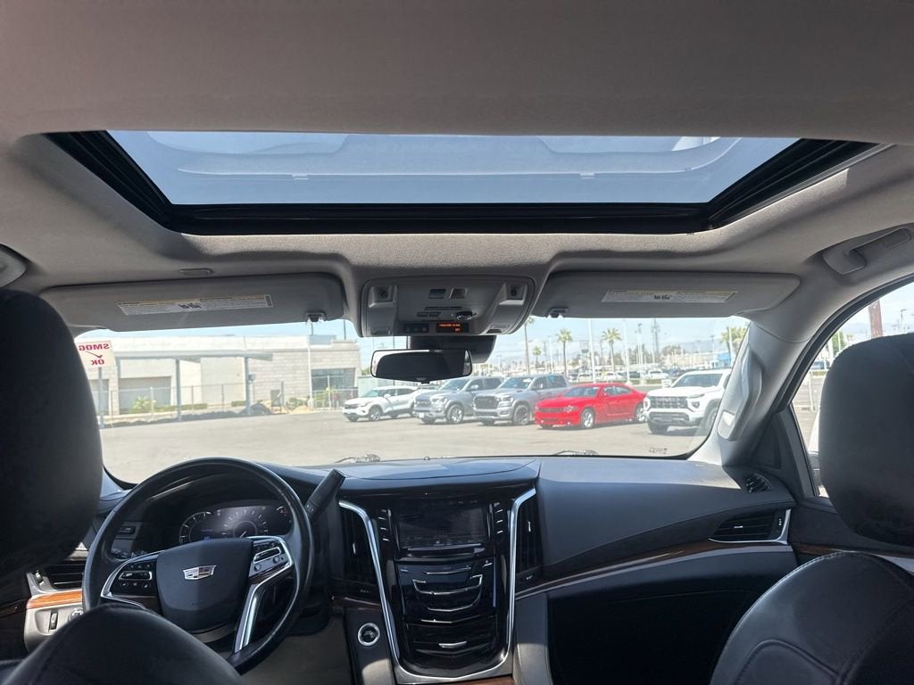 2020 Cadillac Escalade Luxury