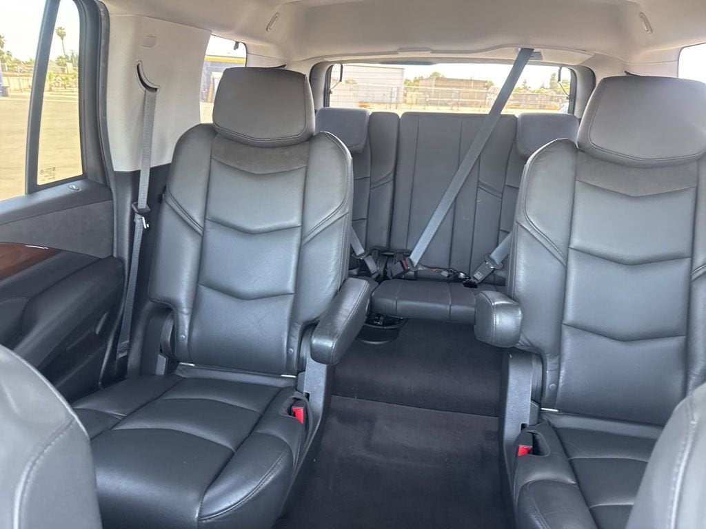 2020 Cadillac Escalade Luxury