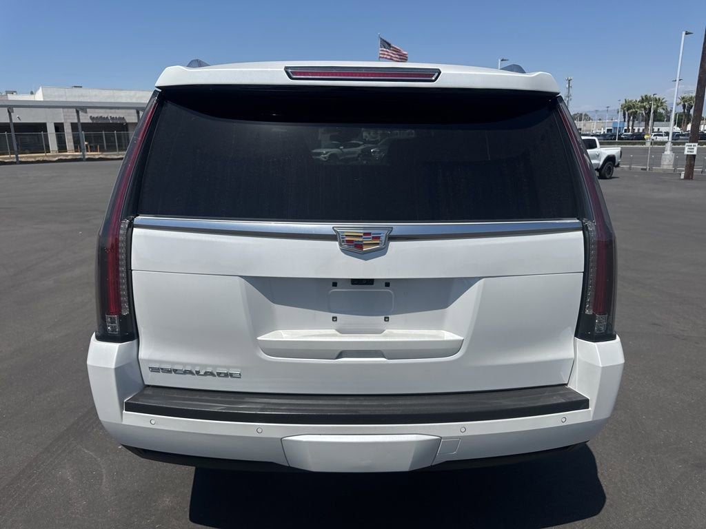 2020 Cadillac Escalade Luxury