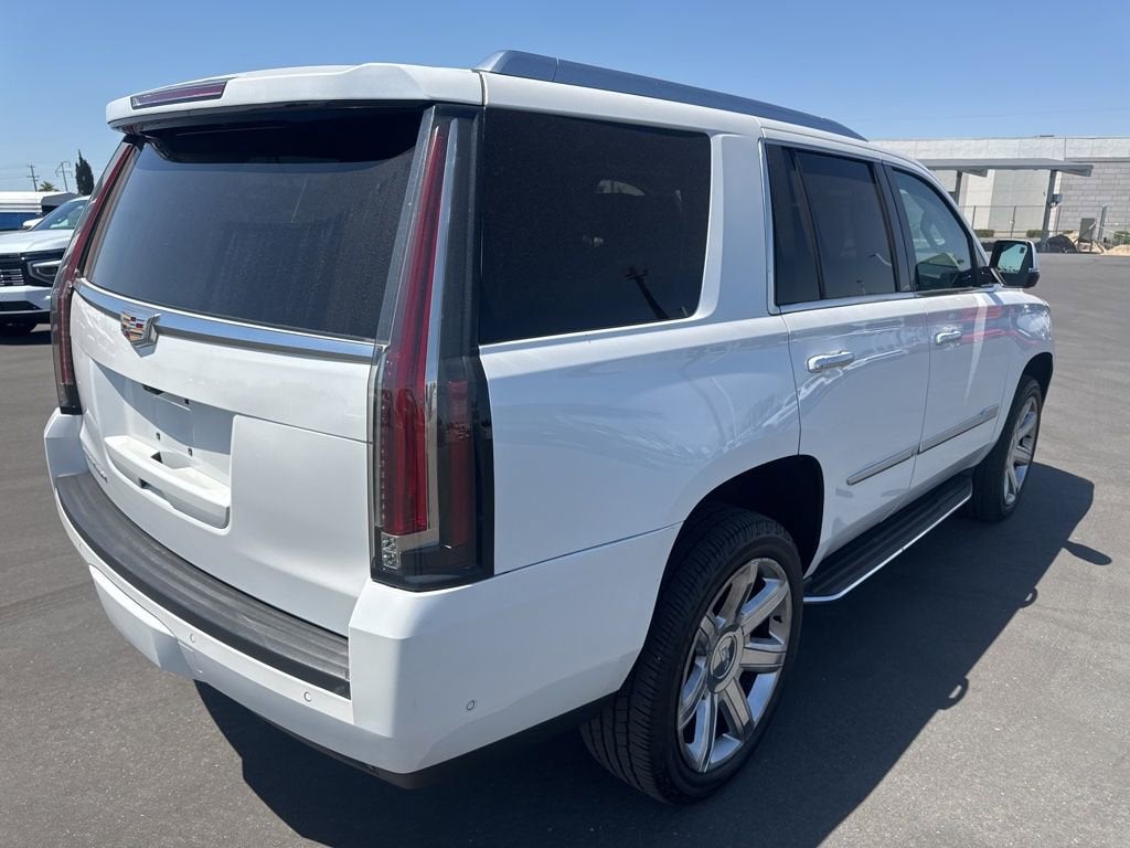 2020 Cadillac Escalade Luxury