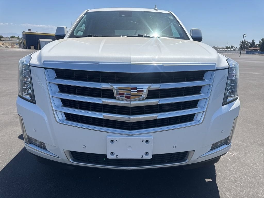 2020 Cadillac Escalade Luxury