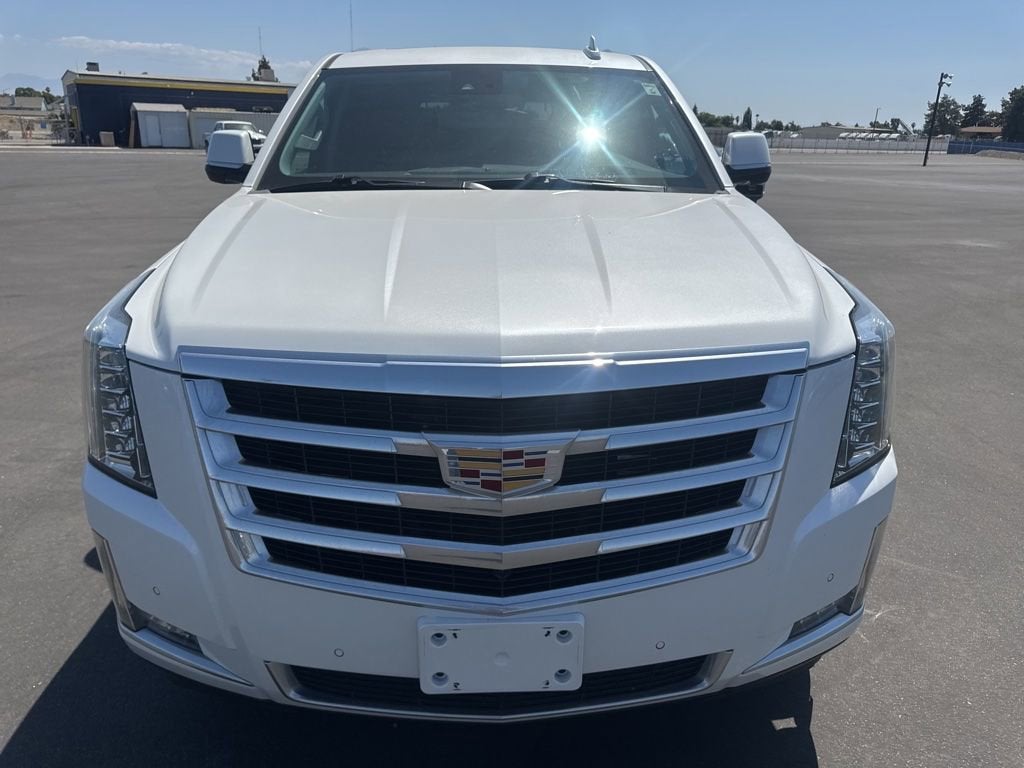 2020 Cadillac Escalade Luxury