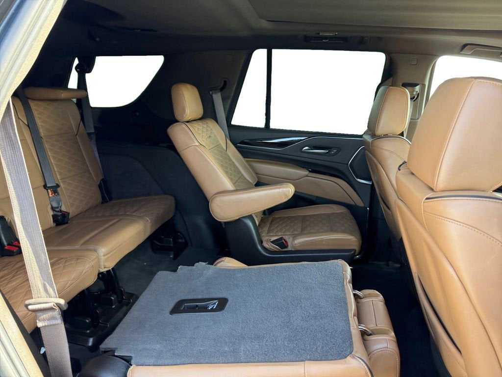 2021 Cadillac Escalade Sport