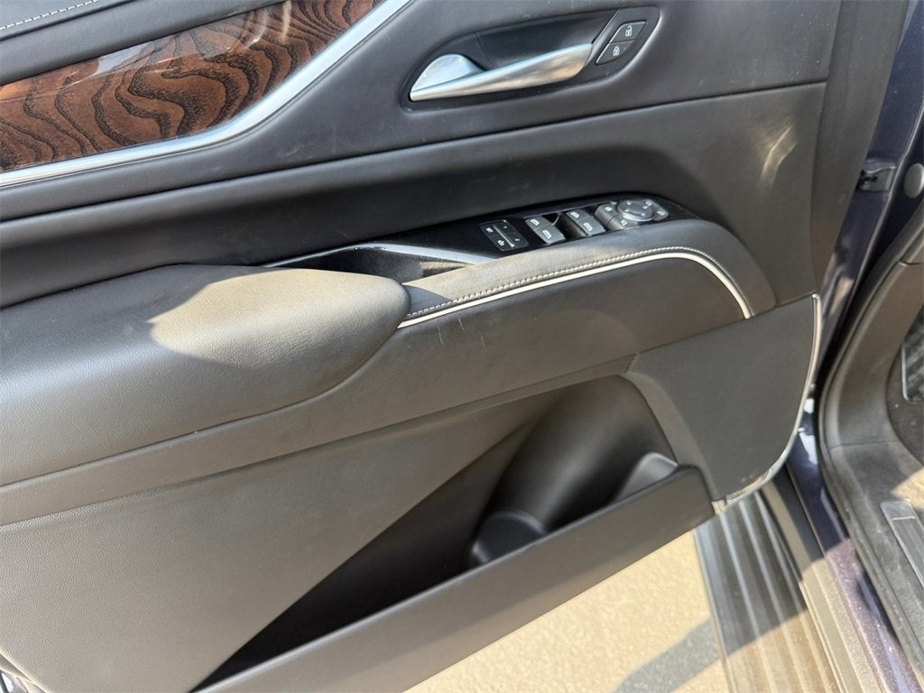 2023 Cadillac Escalade Sport Platinum