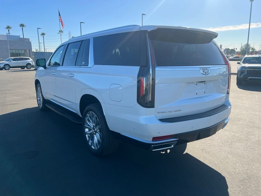 2023 Cadillac Escalade ESV Premium Luxury
