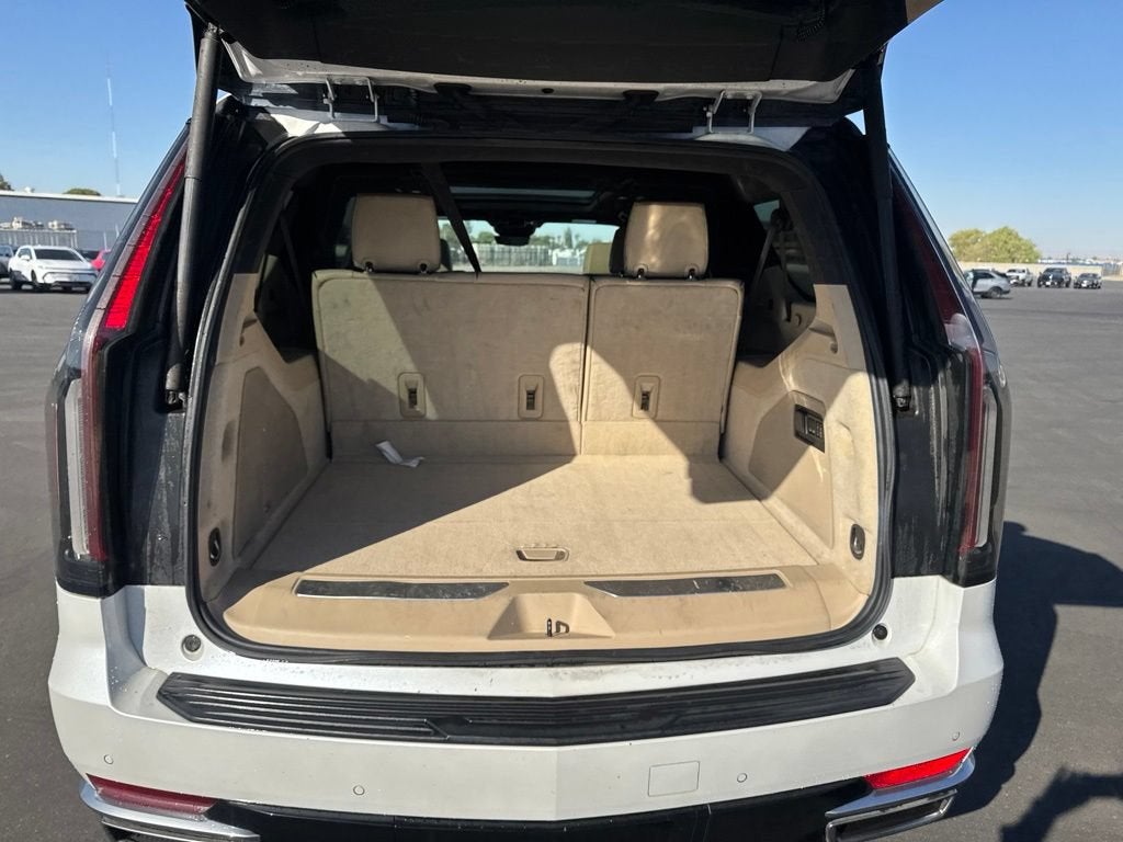 2023 Cadillac Escalade ESV 4WD Premium Luxury