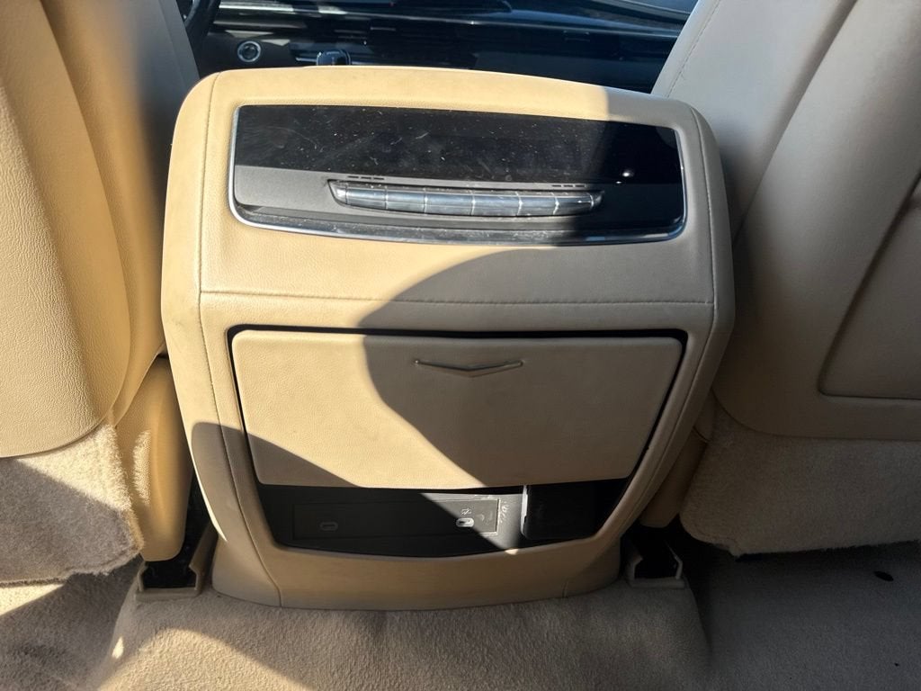 2023 Cadillac Escalade ESV 4WD Premium Luxury