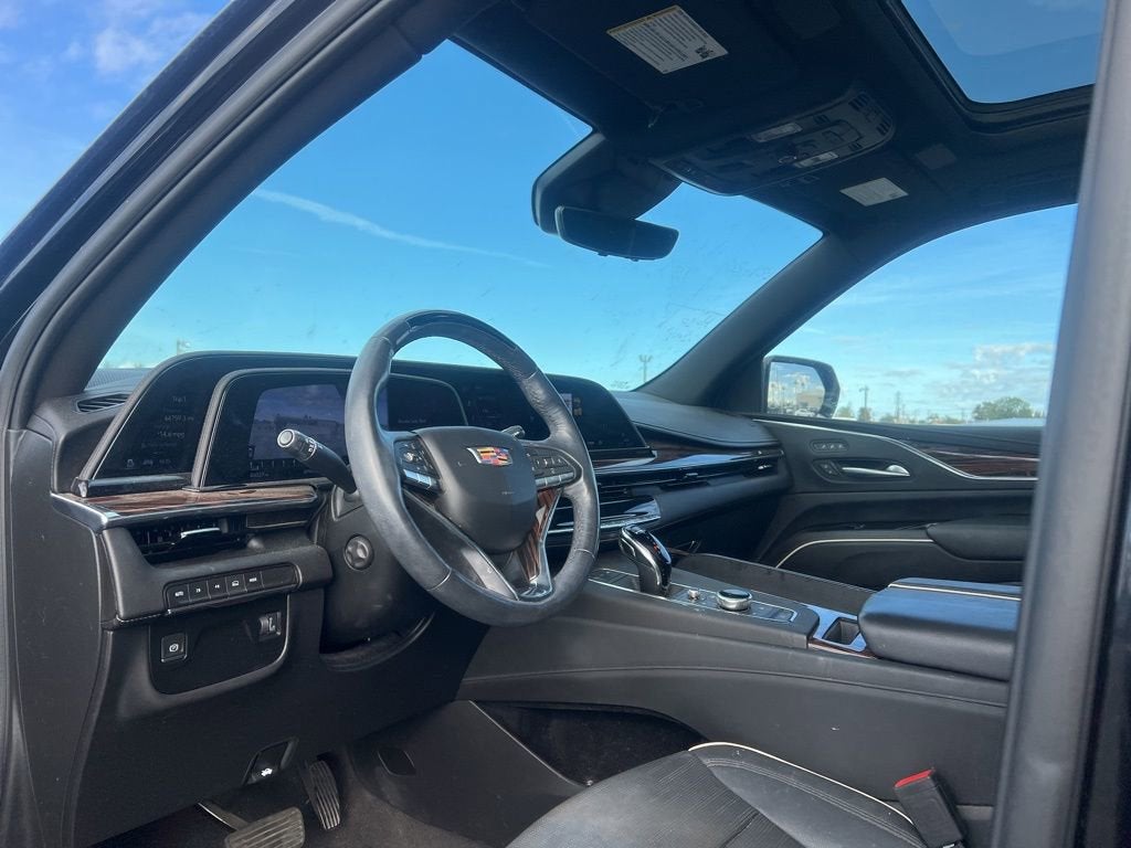 2023 Cadillac Escalade ESV Premium Luxury