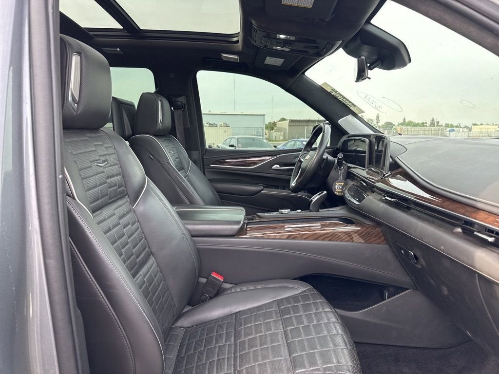 2022 Cadillac Escalade ESV Sport Platinum