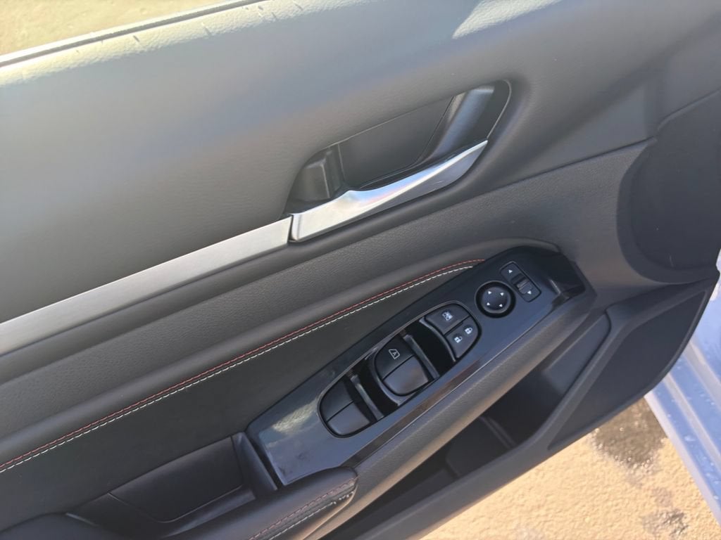 2023 Nissan Altima SR - Photo 11