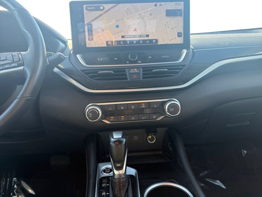 2023 Nissan Altima SR - Photo 15