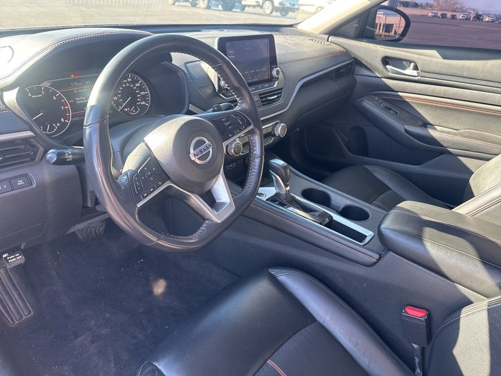 2022 Nissan Altima 2.5 SR