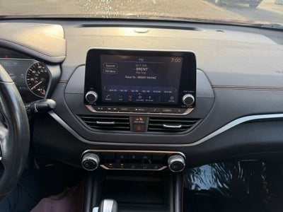 2022 Nissan Altima 2.5 SR