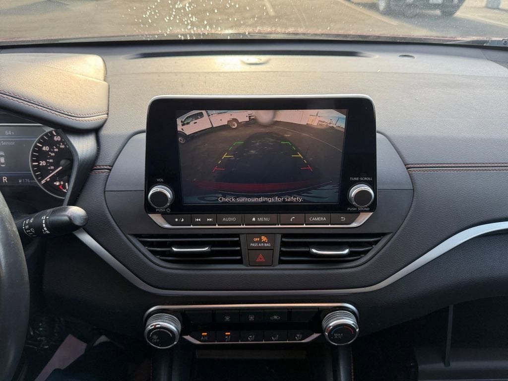 2022 Nissan Altima 2.5 SR