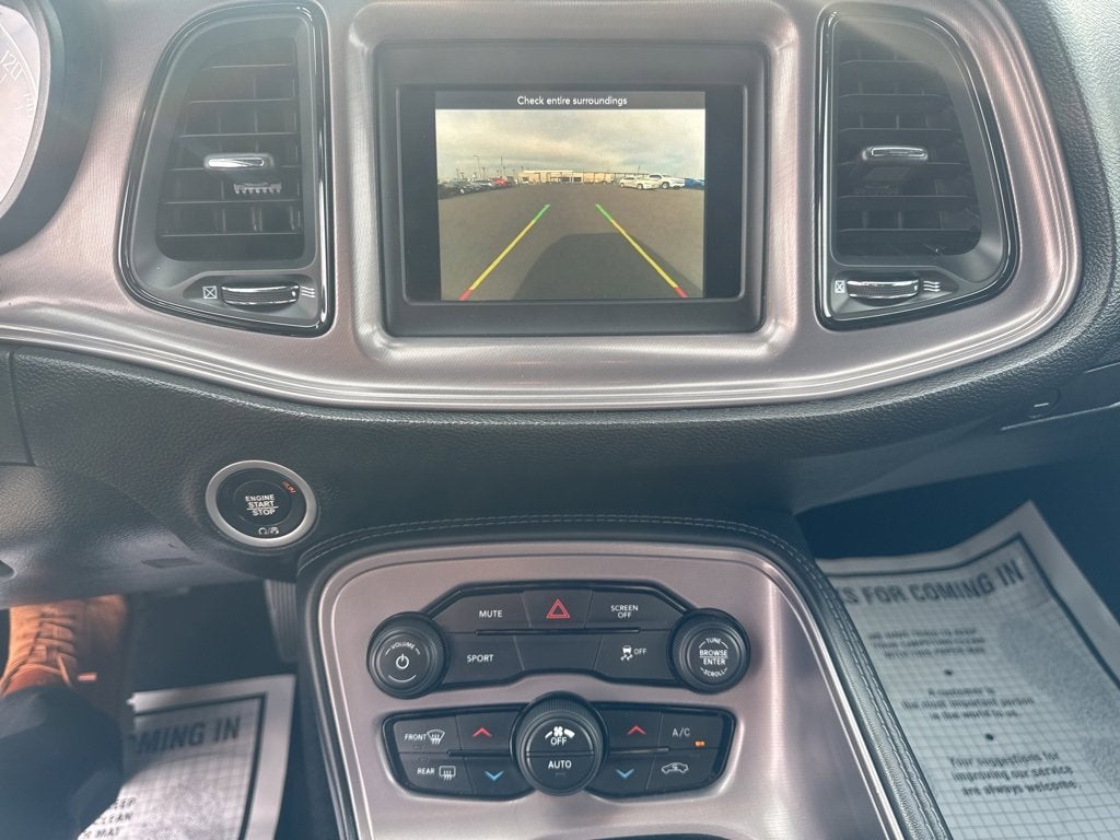 2023 Dodge Challenger SXT