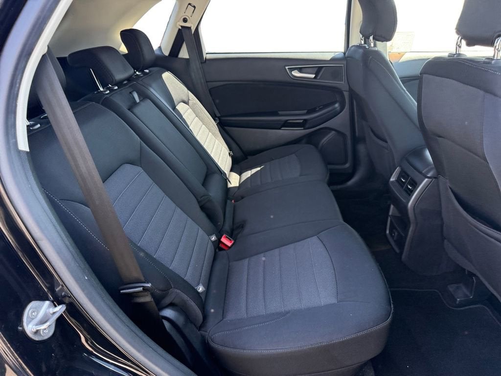 2018 Ford Edge SE