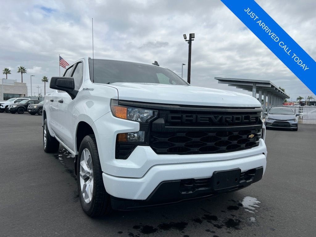 2023 Chevrolet Silverado 1500 Custom