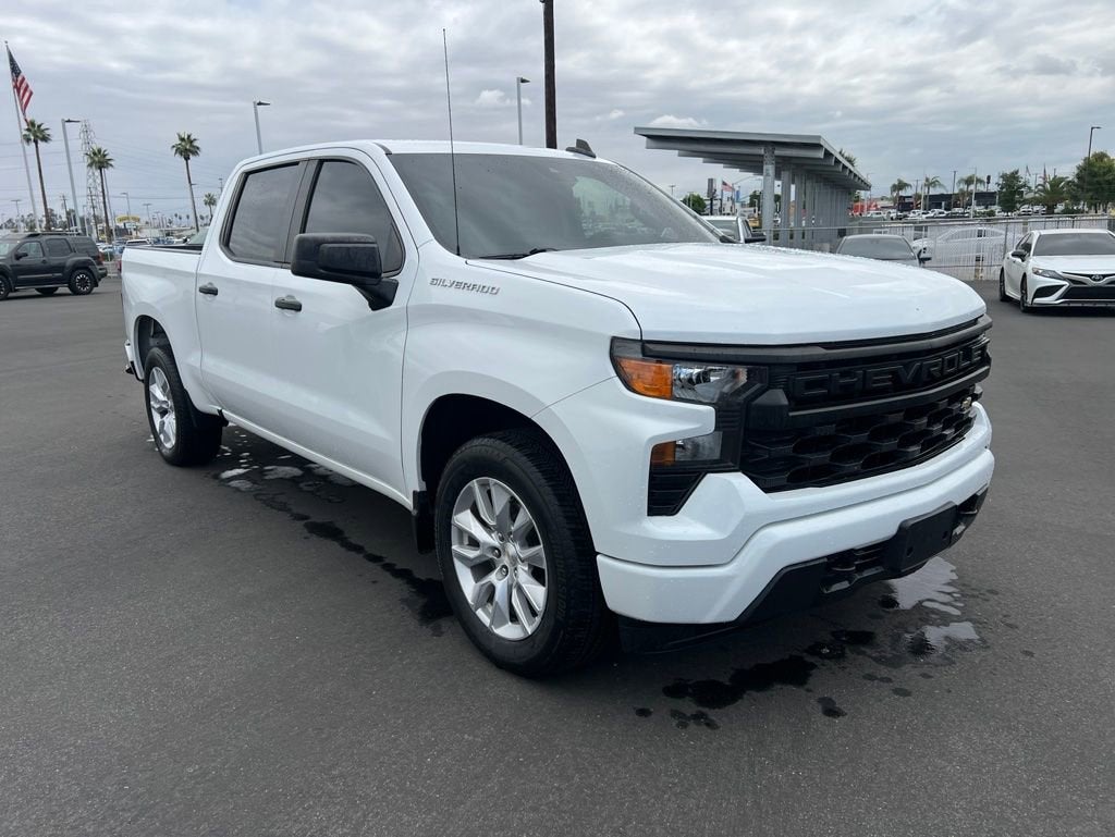 2023 Chevrolet Silverado 1500 Custom