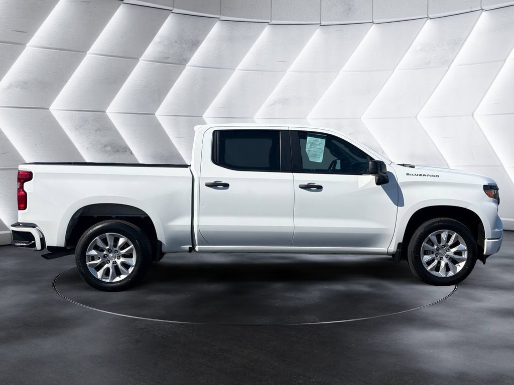 2024 Chevrolet Silverado 1500 Custom - Photo 6