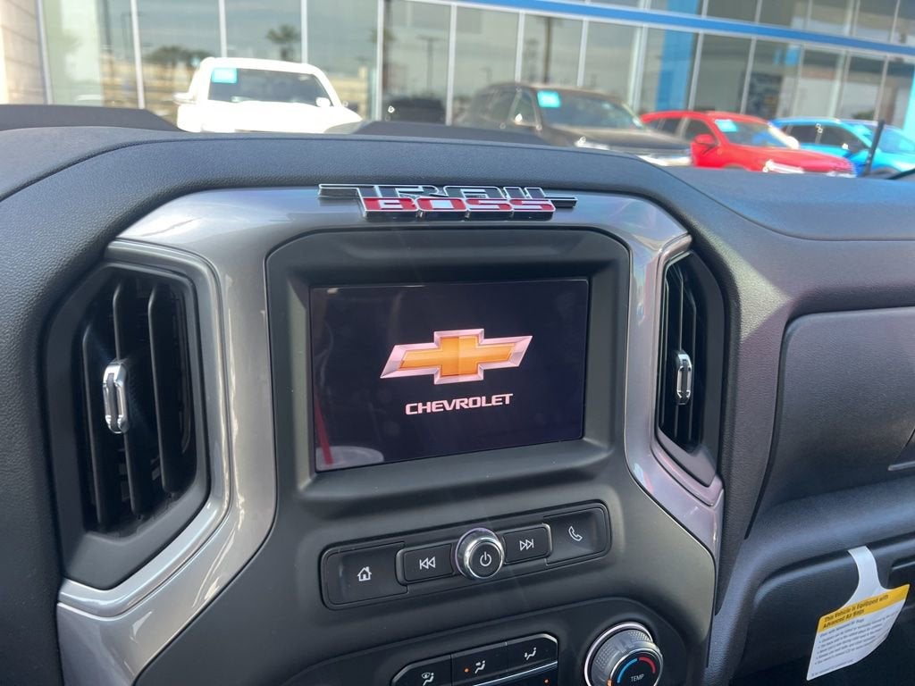 2024 Chevrolet Silverado 1500 Custom Trail Boss