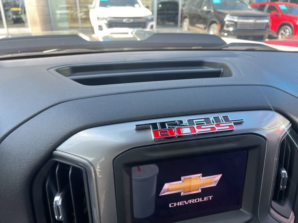 2024 Chevrolet Silverado 1500 Custom Trail Boss