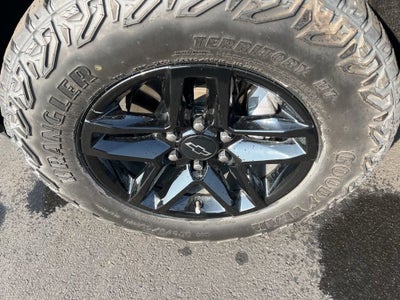 2024 Chevrolet Silverado 1500 Custom Trail Boss