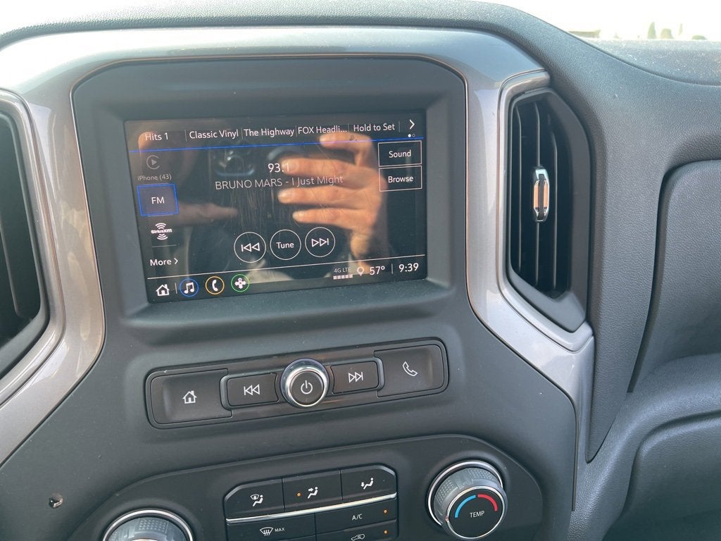 2024 Chevrolet Silverado 1500 Custom Trail Boss