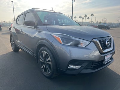 2019 Nissan Kicks SR