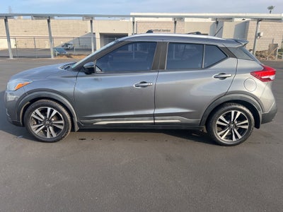 2019 Nissan Kicks SR