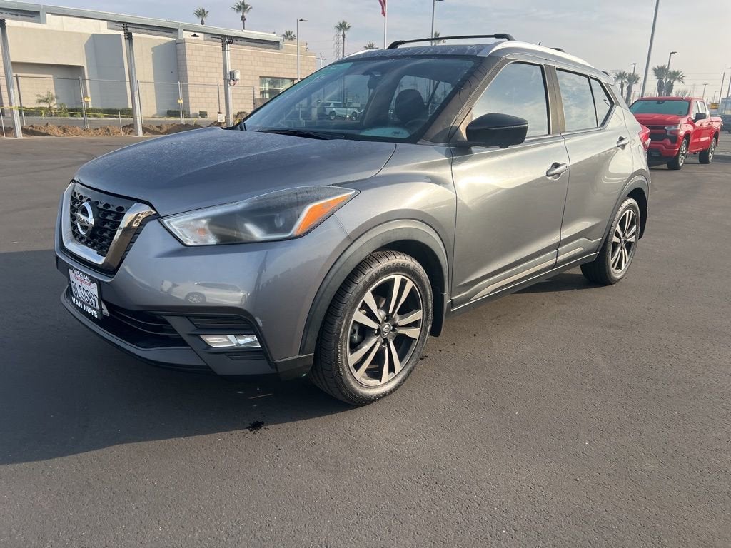 2019 Nissan Kicks SR
