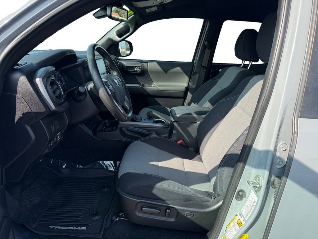 2020 Toyota Tacoma 2WD SR5