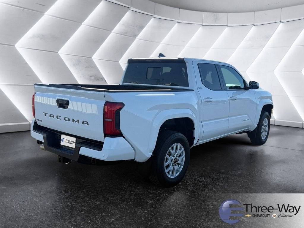 2024 Toyota Tacoma 4WD SR5