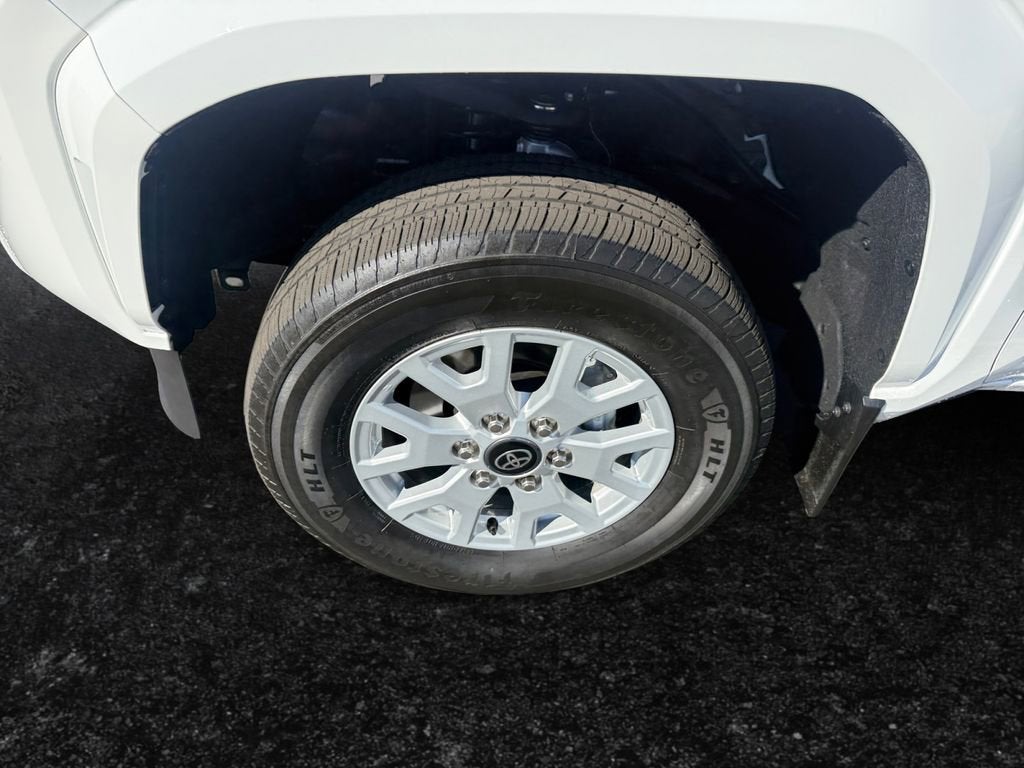 2024 Toyota Tacoma 4WD SR5