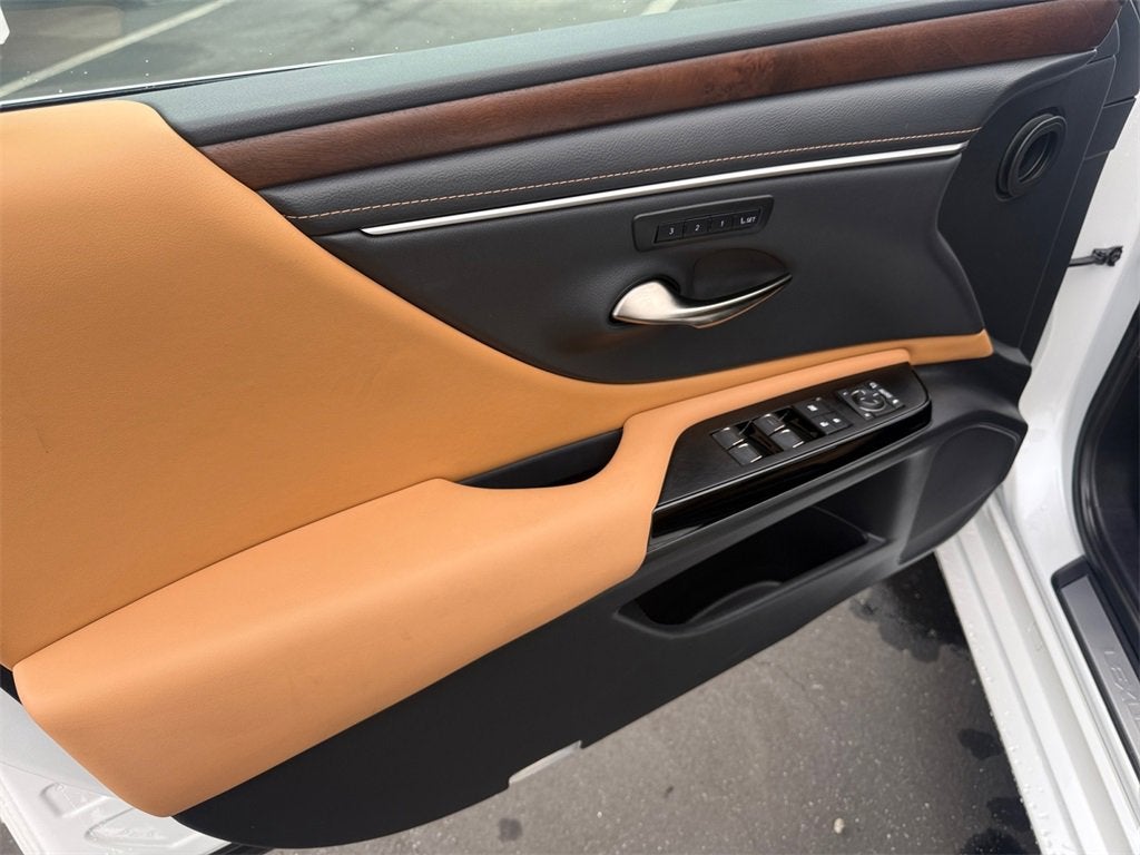 2025 Lexus ES ES 350