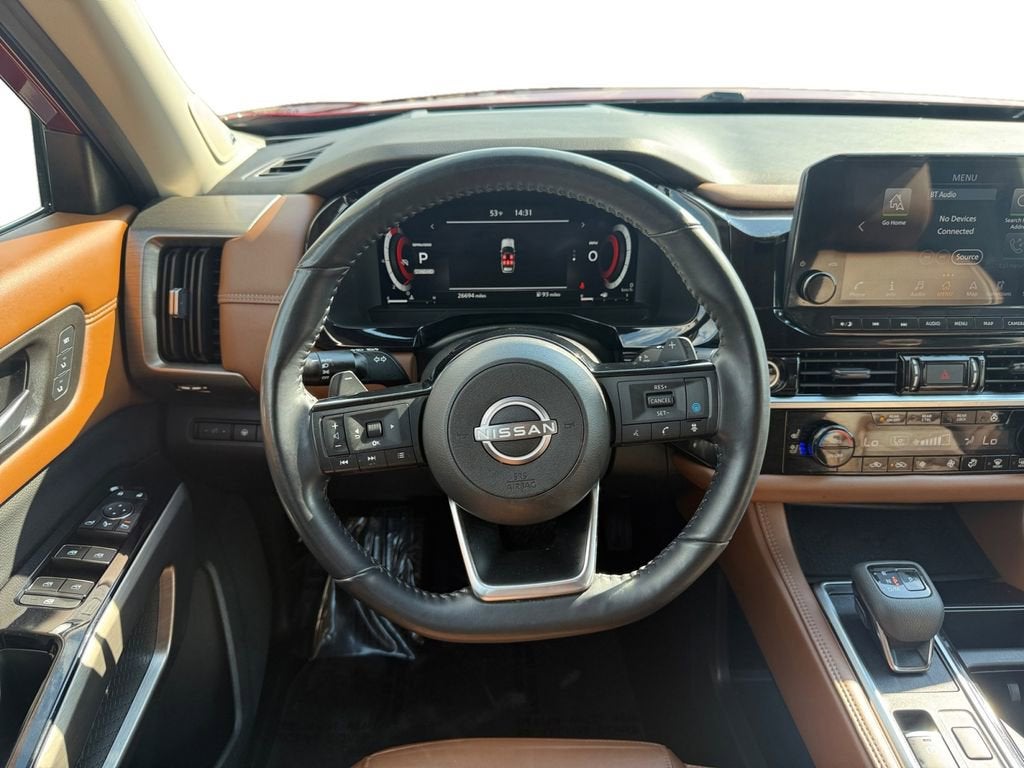 2023 Nissan Pathfinder Platinum