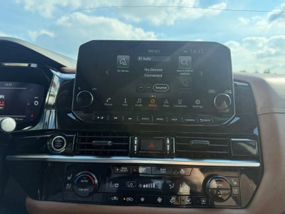 2023 Nissan Pathfinder Platinum