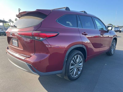 2021 Toyota Highlander Platinum