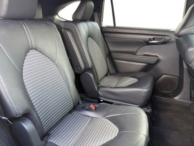2025 Toyota Highlander LE