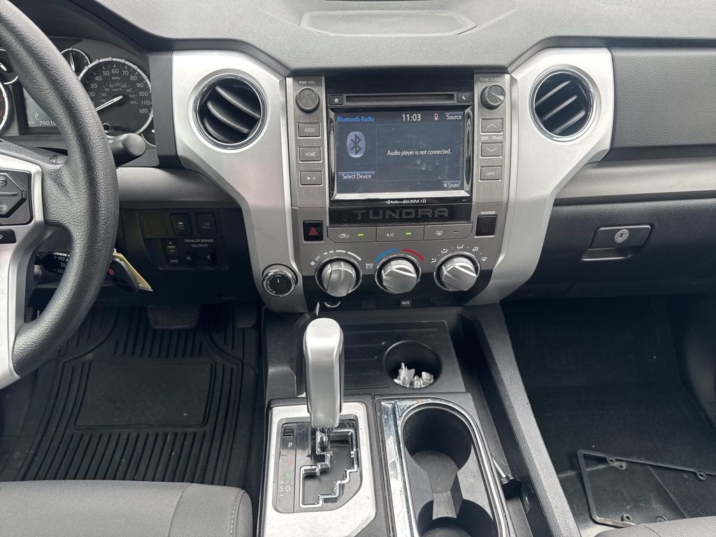 2017 Toyota Tundra 4WD SR5