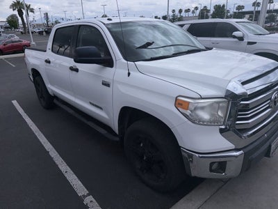 2017 Toyota Tundra 4WD SR5