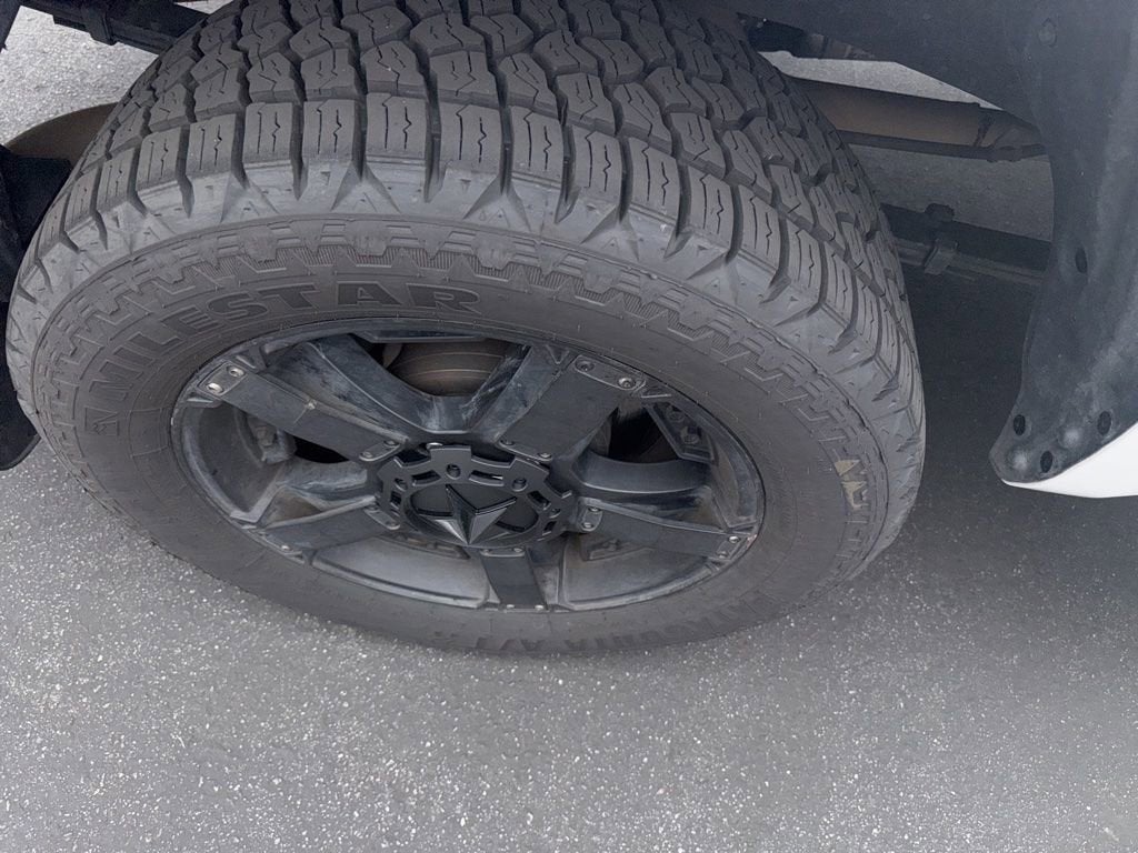 2017 Toyota Tundra 4WD SR5