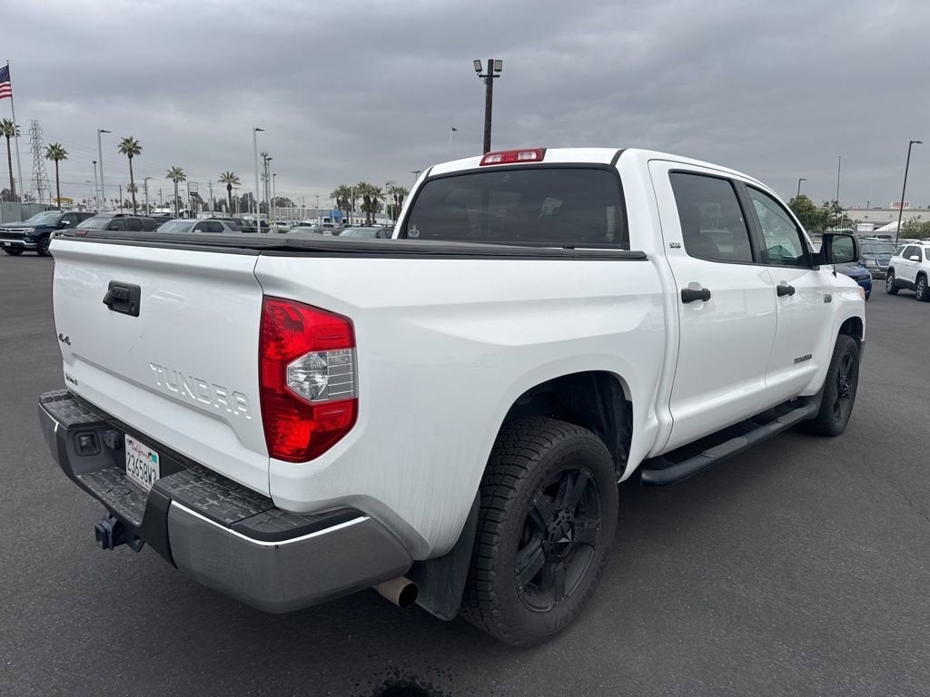 2017 Toyota Tundra 4WD SR5