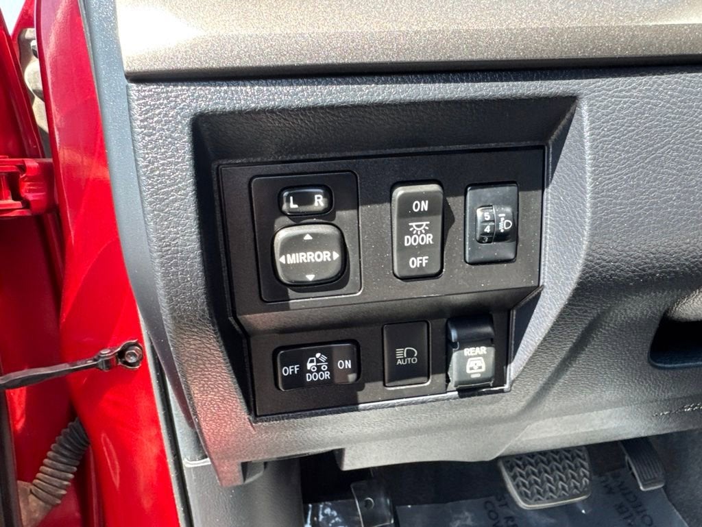 2019 Toyota Tundra 4WD SR5
