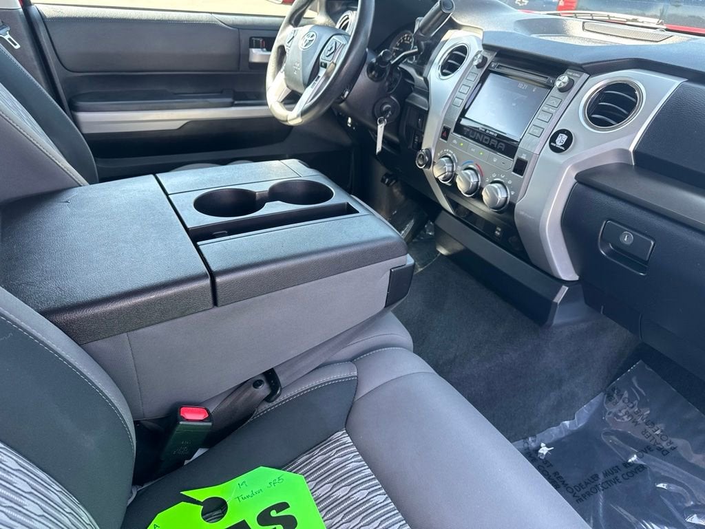 2019 Toyota Tundra 4WD SR5