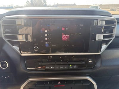 2024 Toyota Tundra 4WD SR5