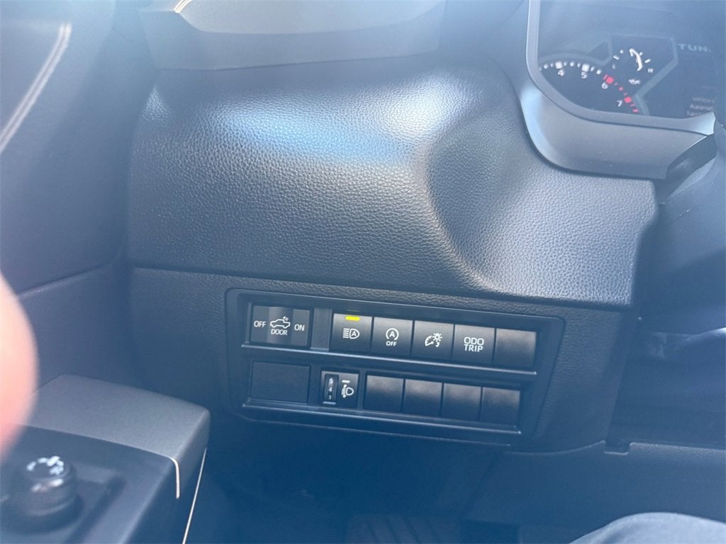 2024 Toyota Tundra 4WD SR5